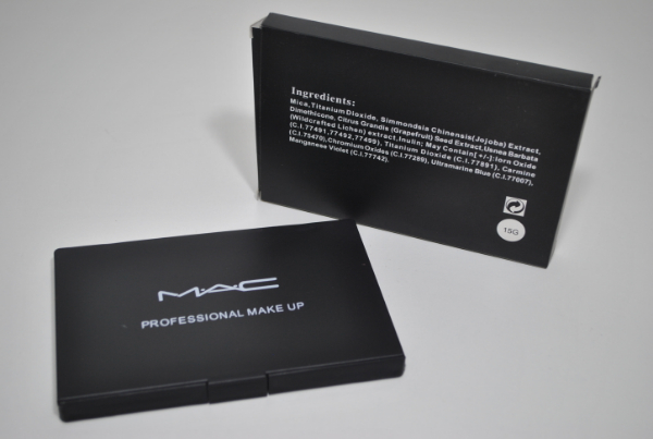 Набор тени MAC Professional Make Up 15G 15цв.